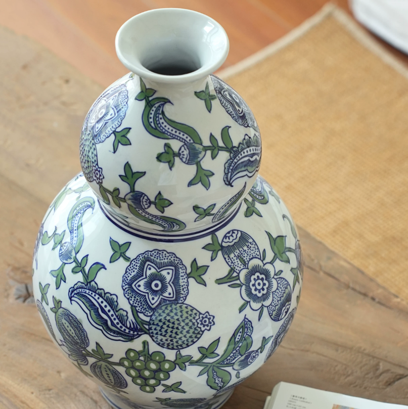 Hand Painted Blue and White Gourd Vase